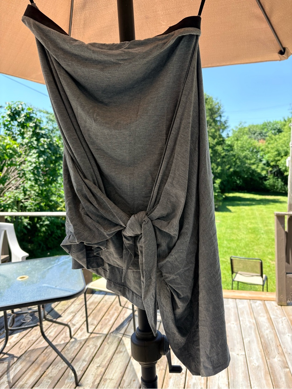 Aritzia Babaton Gray Tie-Front Skirt